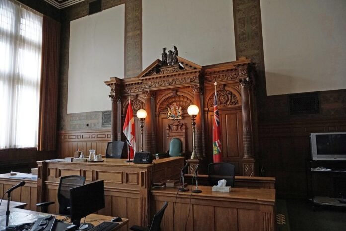 Old_City_Hall,_Toronto