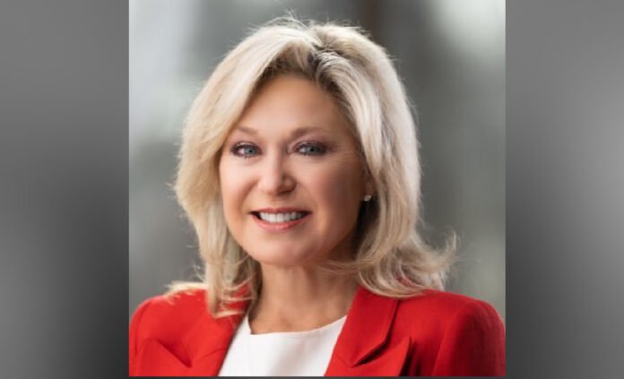 Headshot of former Ontario liberal leader Bonnie Crombie